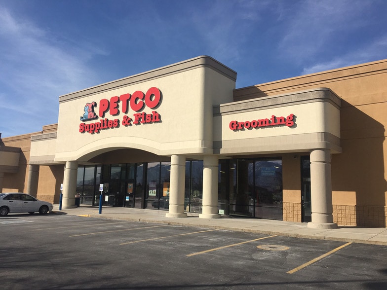 More Photos Of 7000 S Redwood Rd, West Jordan Unknown For Lease