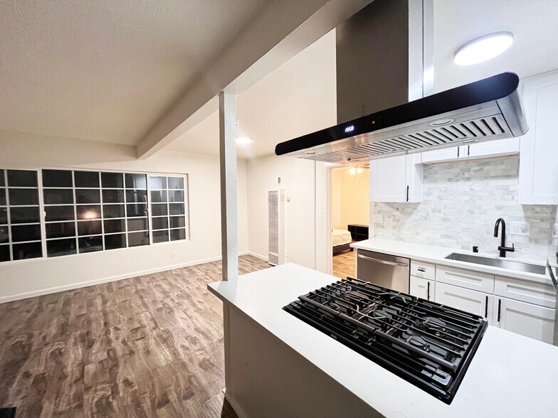 More Photos Of 10802 Palma Vista Ave, Garden Grove Apartments For Sale