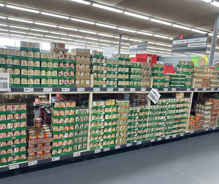 More Photos Of 122 Keith St SW, Cleveland General Retail For Sale