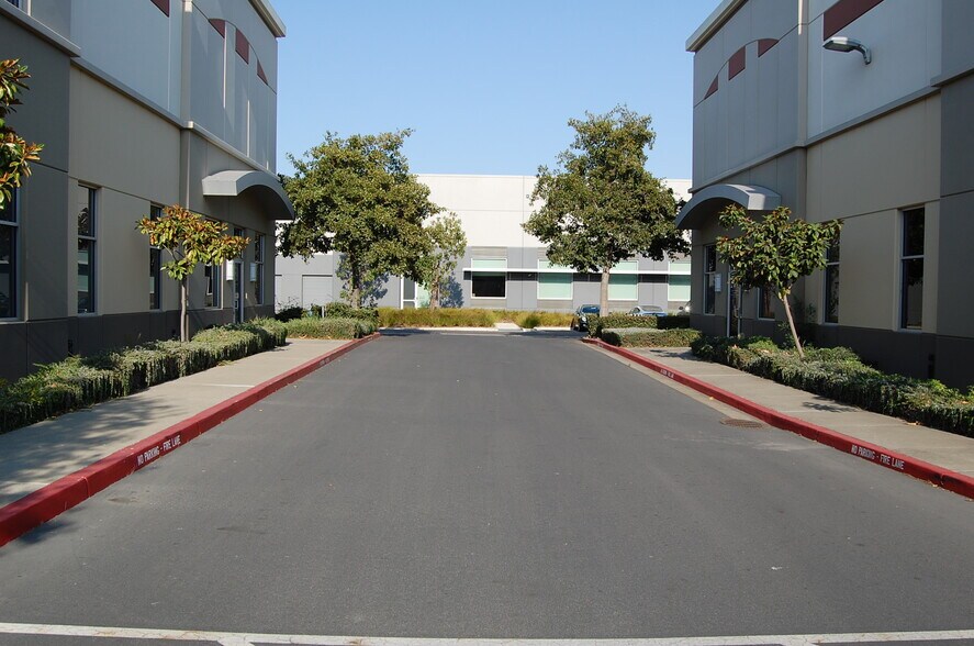 More Photos Of 2251-2263 Harbor Bay Pky, Alameda Research And Development For Sale