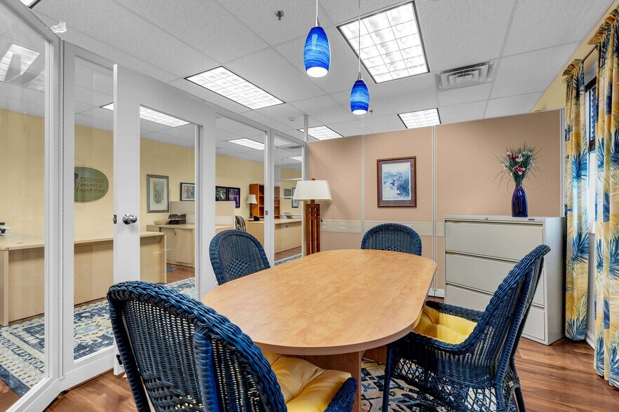 More Photos Of 807 Mantoloking Rd, Brick Office For Sale