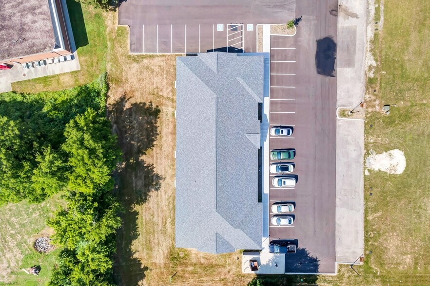 More Photos Of 140-154 Legacy View Way, Knoxville Office For Sale