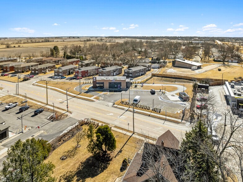 More Photos Of 720 E Main St, Genoa Fast Food For Sale