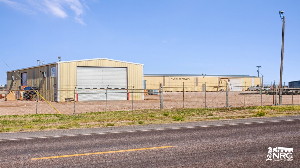 More Photos Of 1321 14th Ave, Perryton Industrial For Sale