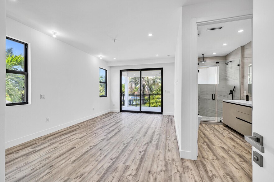 More Photos Of 1233 NE 12th Ave, Fort Lauderdale Apartments For Sale