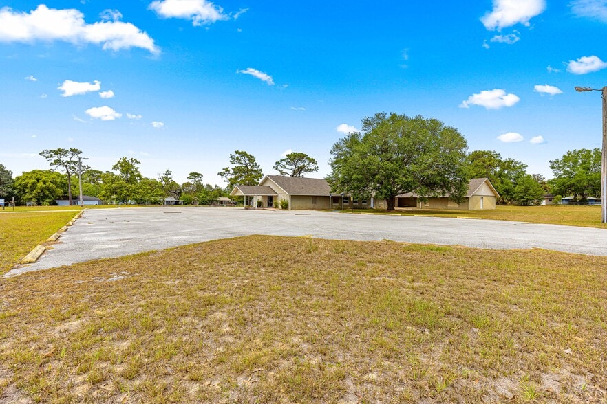 More Photos Of 484 Emerald Rd, Ocala Religious Facility For Sale