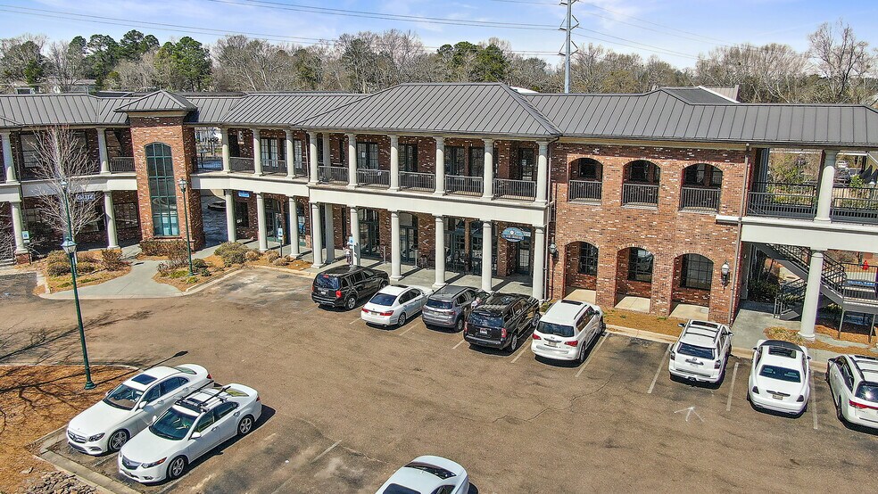 More Photos Of 113-115 W Jackson Ave, Ridgeland Unknown For Lease