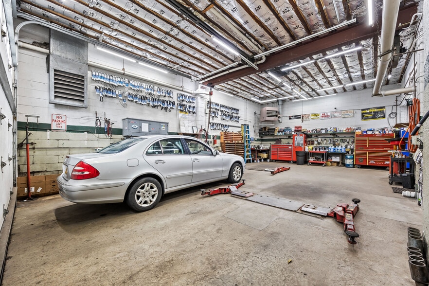 More Photos Of 120 S 2nd St, New Hyde Park Auto Repair For Sale