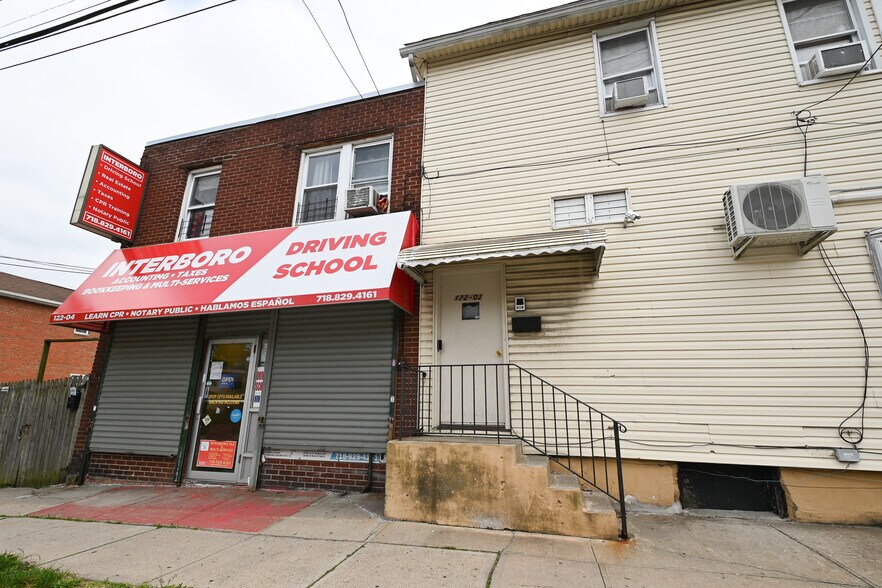 More Photos Of 901 College Point Blvd, Flushing Storefront Retail Residential For Sale