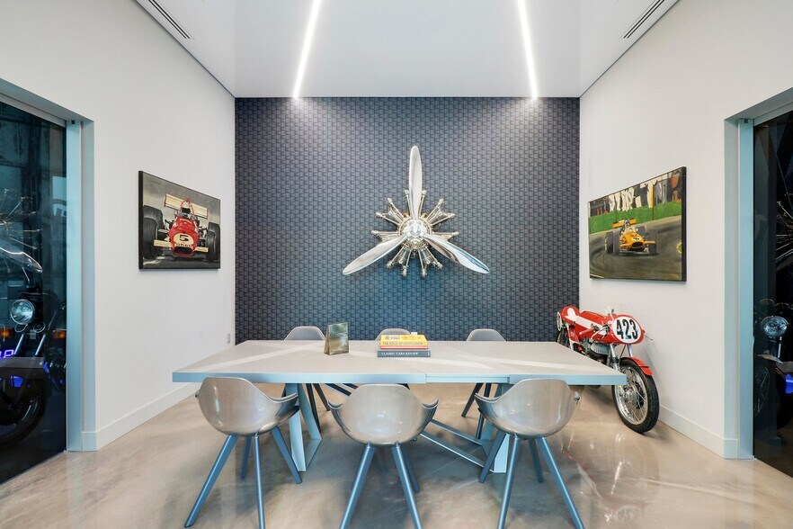 More Photos Of 7210 Haverhill Business Pky, Riviera Beach Warehouse For Sale