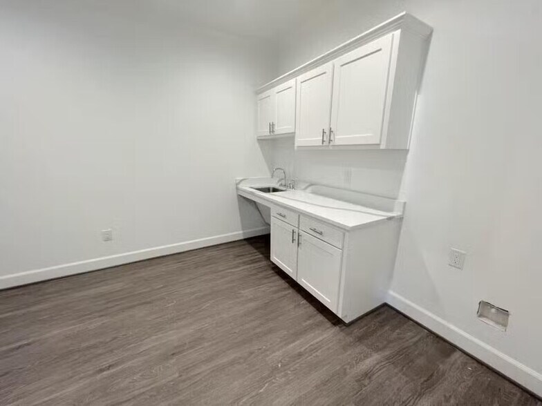 More Photos Of 3801 N Central Expy, McKinney Office For Lease