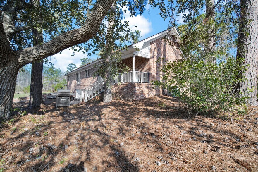 More Photos Of 2060 US Highway 80, Bloomingdale Land For Sale