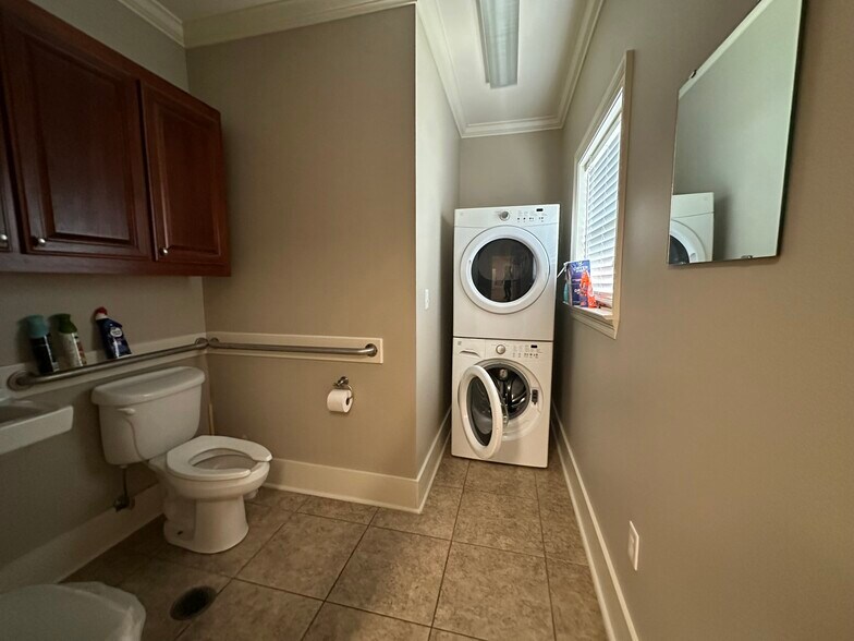 More Photos Of 12799 Burgess Ave, Walker Office For Sale