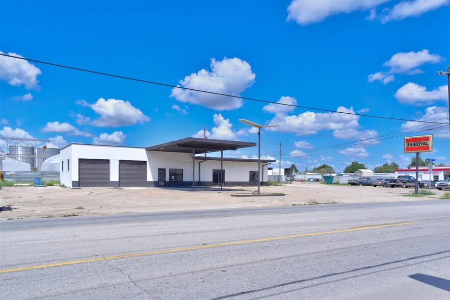 More Photos Of 623 N Richmond Rd, Wharton Auto Repair For Sale