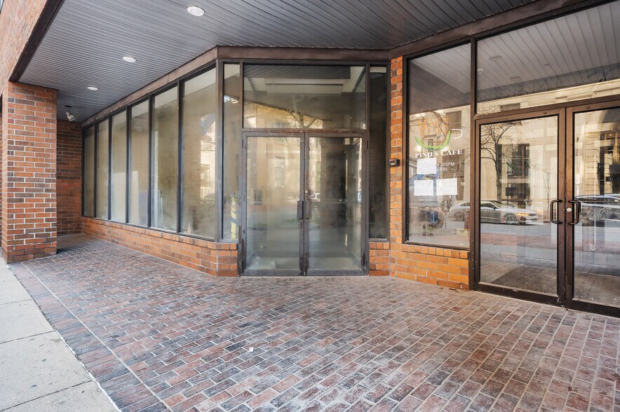 More Photos Of 913 N Market St, Wilmington Apartments For Lease