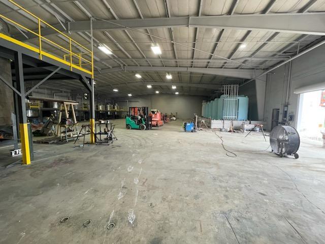 More Photos Of 506 Bear Creek Rd, Dalton Manufacturing For Sale