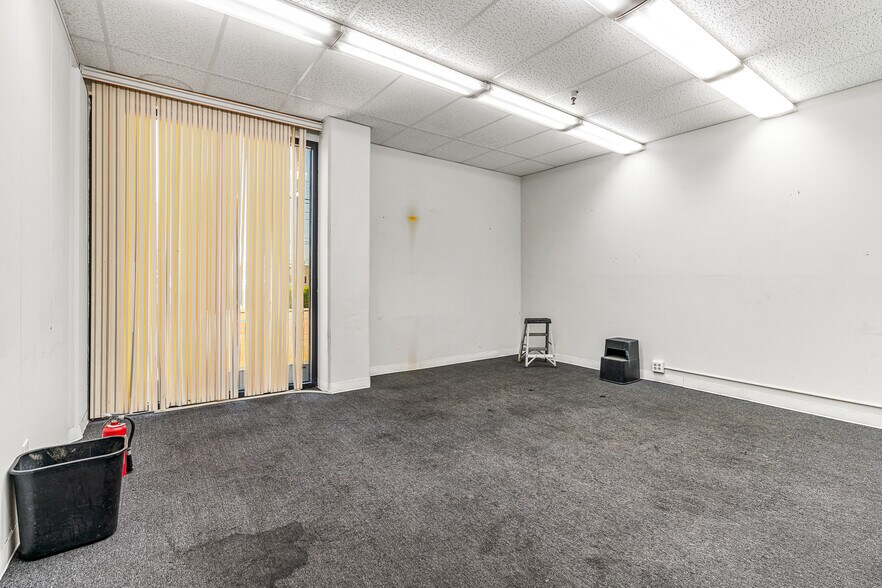 More Photos Of 5435 Peck Rd, Arcadia Manufacturing For Sale