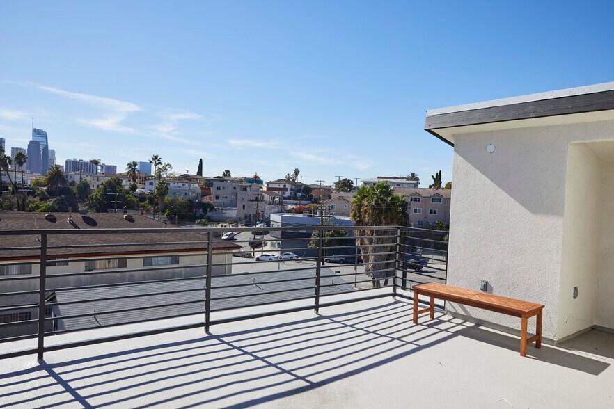 More Photos Of 908-912 Everett St, Los Angeles Apartments For Sale