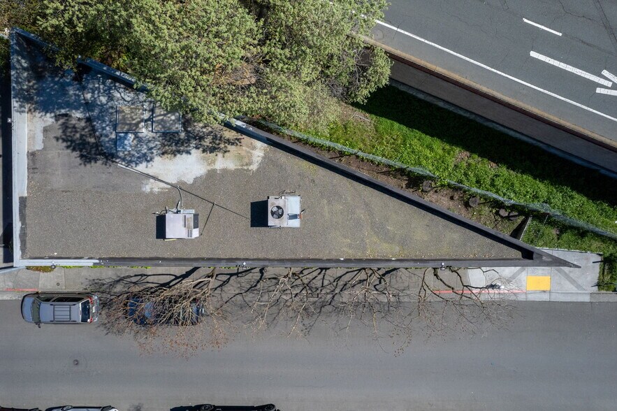 More Photos Of 610 Davis St, Santa Rosa Office Residential For Sale