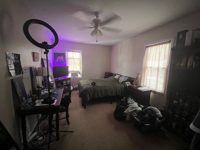 More Photos Of 31-33 Railroad Ave, Westerly Storefront Retail Office For Sale