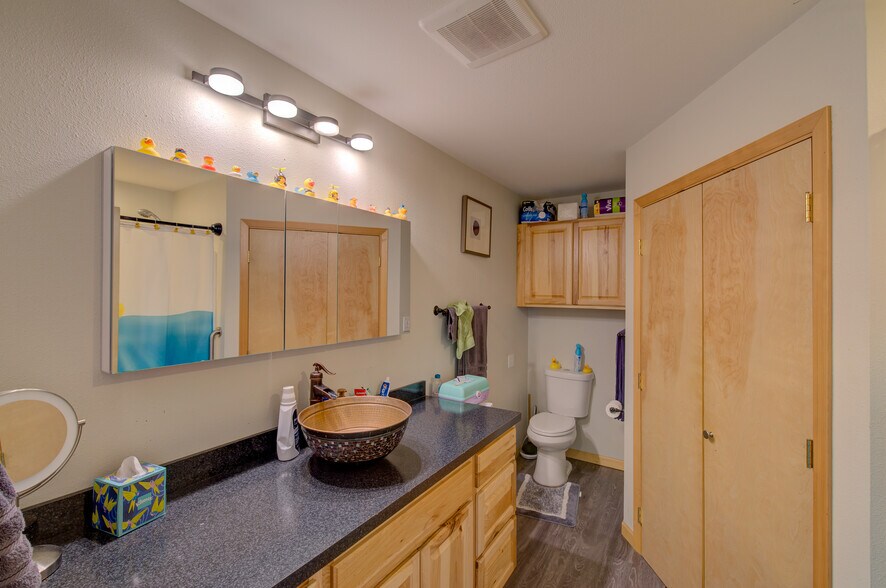 More Photos Of 3003 Highway 101 N, Gearhart Self Storage For Sale