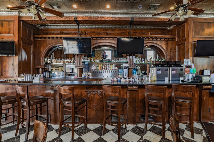 More Photos Of 119 N Main St, Jacksboro Hospitality For Sale