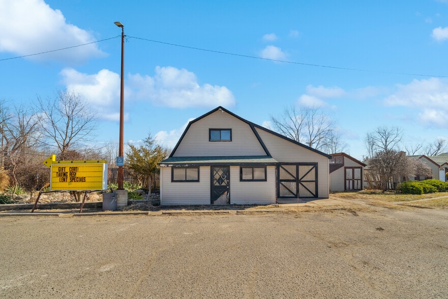 More Photos Of 62840 Van Dyke Rd, Washington Restaurant For Sale