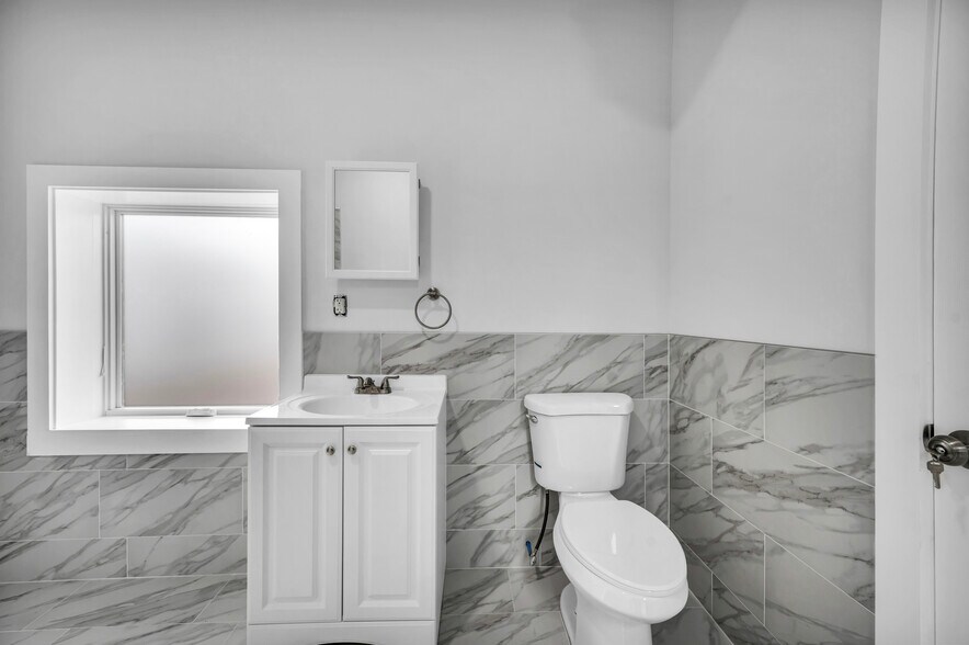 More Photos Of 4 Broadway Avenue Ext, Mystic Office For Sale