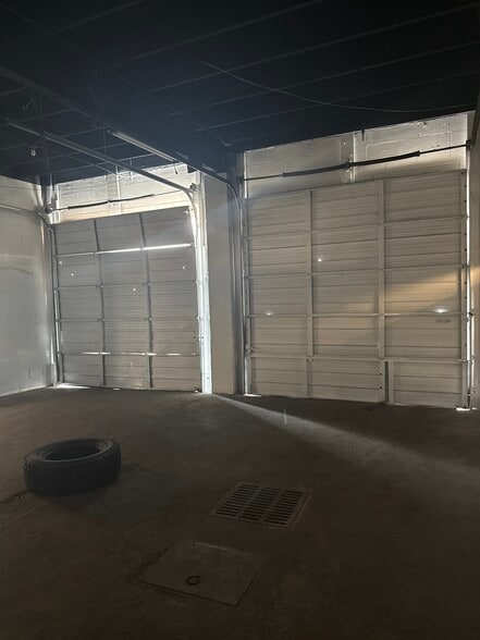 More Photos Of 5705 Wellesley Ave, Fort Worth Freestanding For Sale