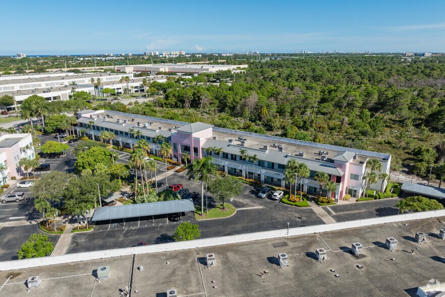 More Photos Of 7700 Congress Ave, Boca Raton Office For Lease
