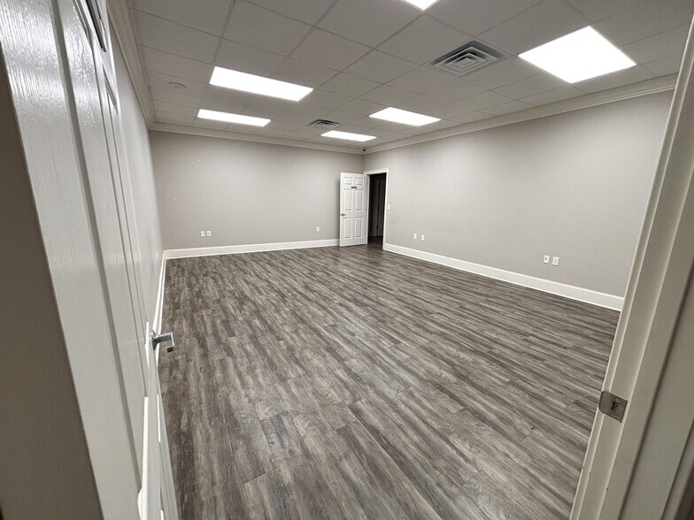 More Photos Of 629 E Forsyth St, Americus Office For Sale