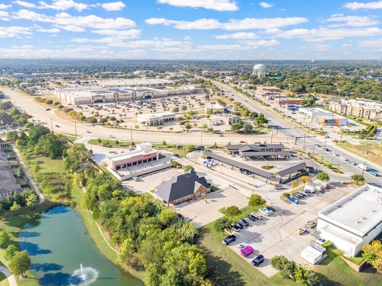 More Photos Of 8624 Davis Blvd, North Richland Hills General Retail For Sale