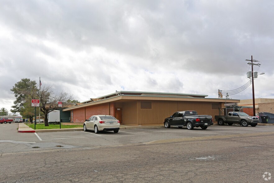 More Photos Of 606 S Plumer Ave, Tucson Office For Sale