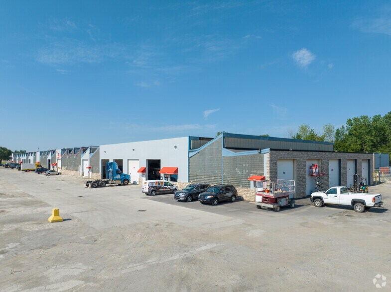 More Photos Of 320 London Rd, Delaware Unknown For Lease