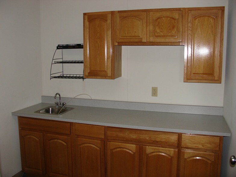 More Photos Of 833 N Park Rd, Wyomissing Medical For Lease