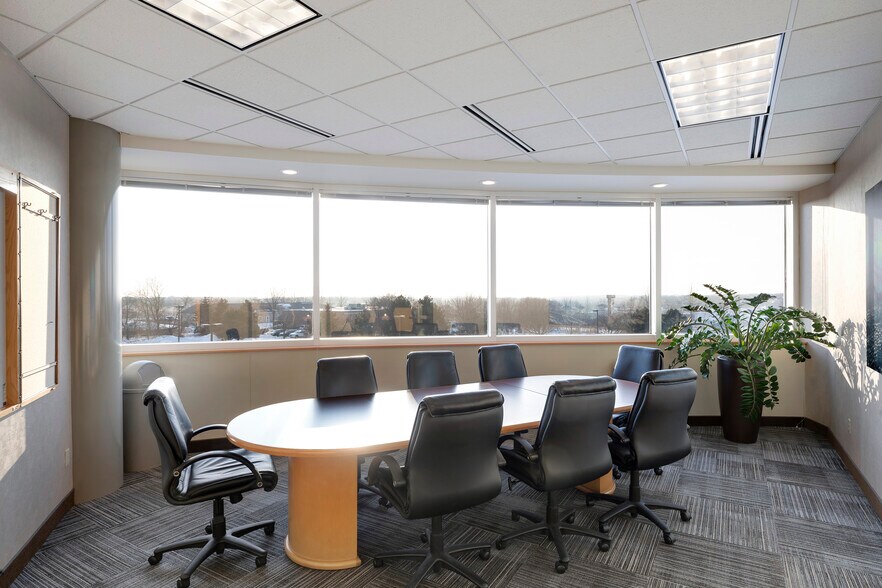 More Photos Of 8650 Hudson Blvd, Lake Elmo Medical For Lease