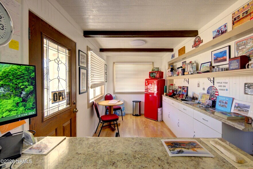 More Photos Of 2141 W Third St, Winslow Hotel For Sale