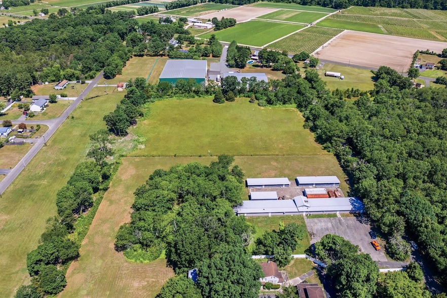 More Photos Of 50 Clara St, Landisville Warehouse For Sale