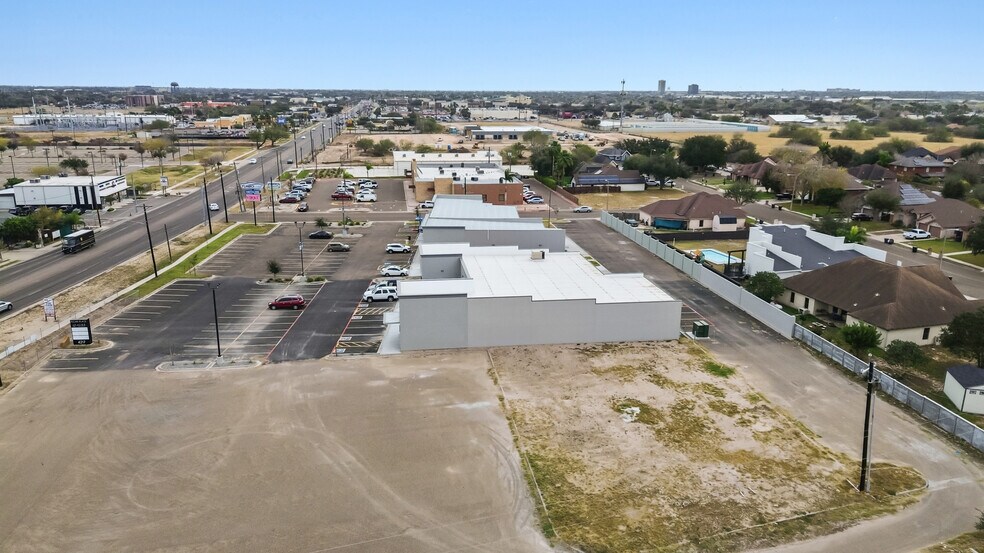 More Photos Of 4217 Pecan Blvd, McAllen General Retail For Lease