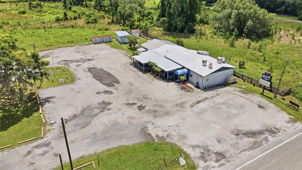 More Photos Of 1148 County Road 309, Crescent City Restaurant For Sale