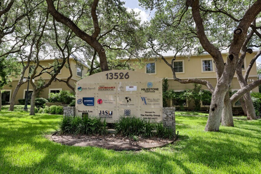 More Photos Of 13526 George Rd, San Antonio Office For Lease