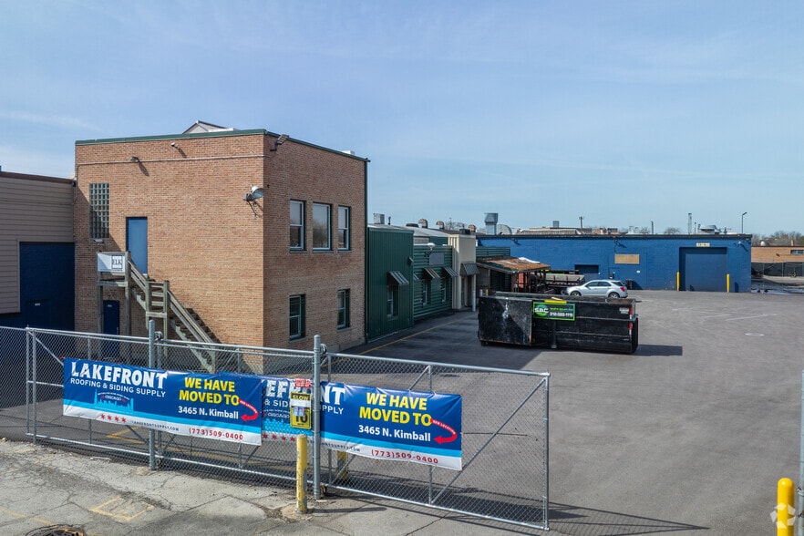 More Photos Of 2942-2950 N Western Ave, Chicago Manufacturing For Lease