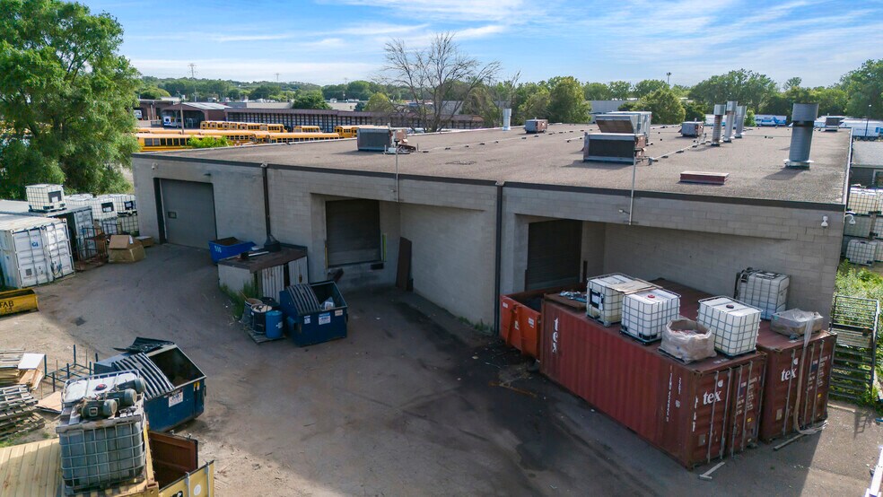 More Photos Of 12401 Washburn Ave S, Burnsville Light Manufacturing For Sale