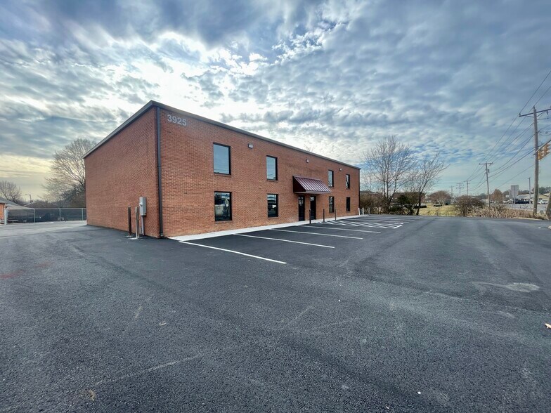 Primary Photo Of 3925 Lafayette Blvd, Fredericksburg Flex For Lease