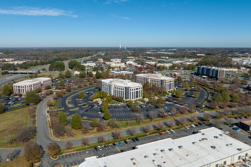 More Photos Of 9115 Harris Corners Pky, Charlotte Unknown For Lease
