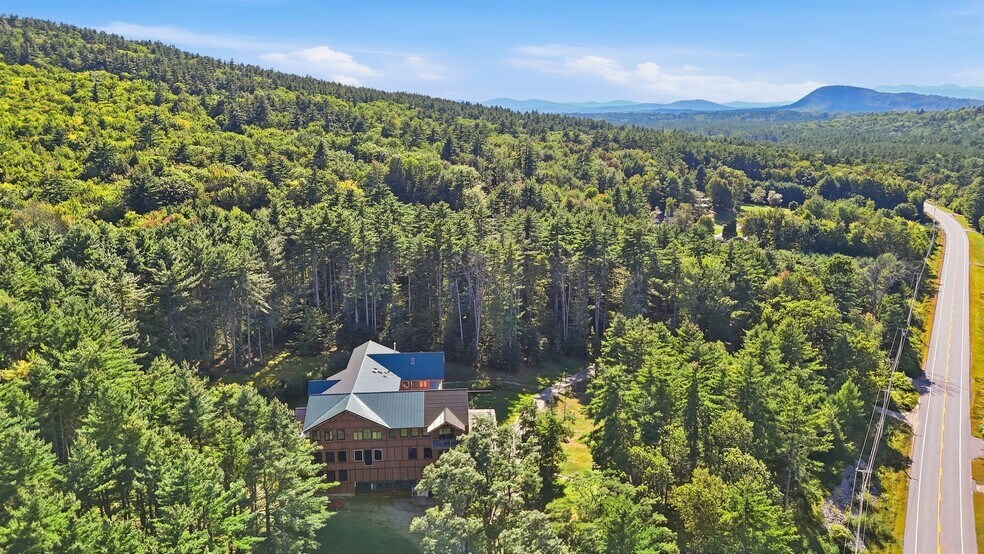 More Photos Of 1420 N High St, Bridgton Apartments For Sale