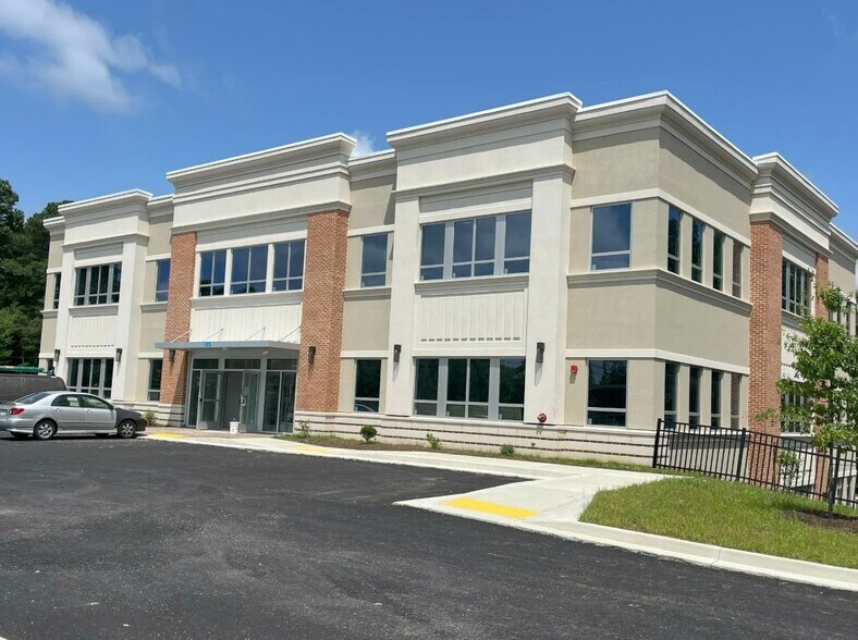 More Photos Of 125 Stoakley Rd, Prince Frederick Healthcare For Lease