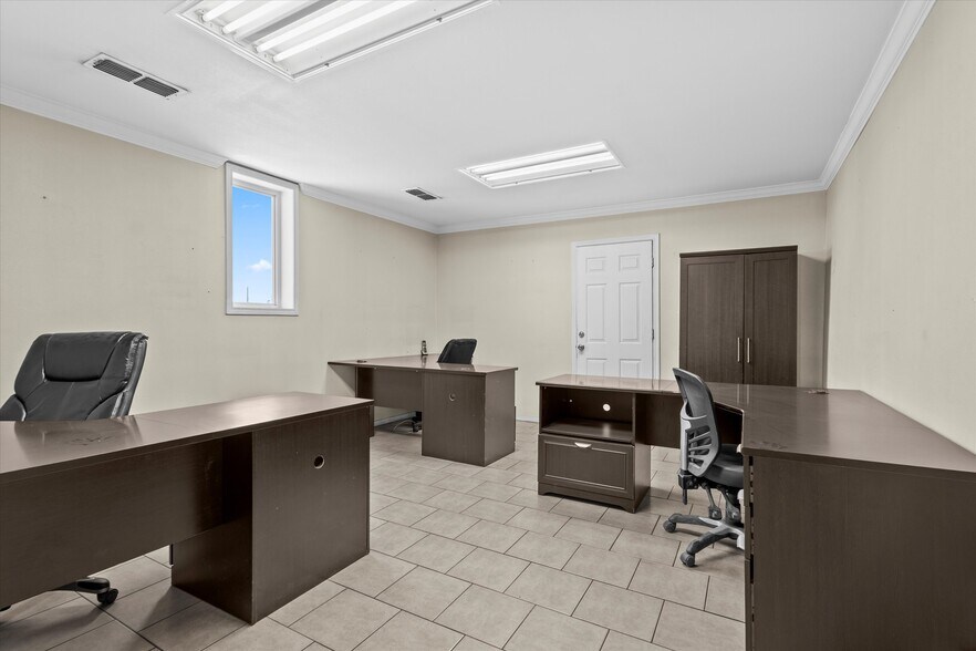 More Photos Of 211 S Lynn Ave, Lamesa Land For Sale