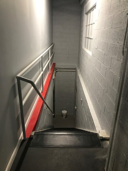 More Photos Of 53 Hancock St, Stratford Manufacturing For Sale