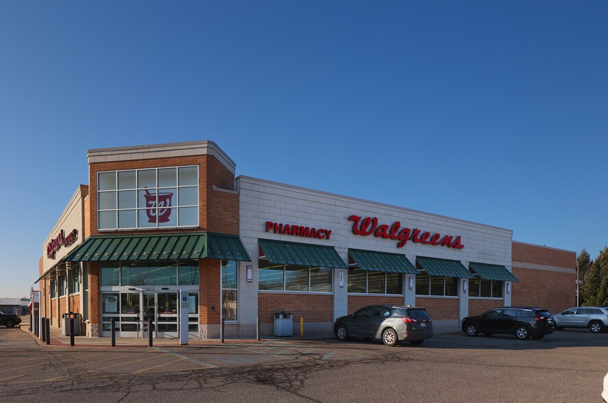 More Photos Of 1710 W John Beers Rd, Stevensville Drugstore For Sale